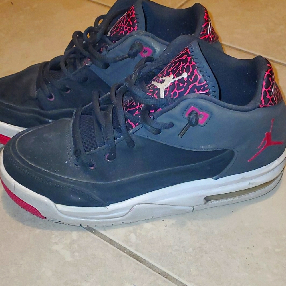 Jordans 4.5 pink and black and grey